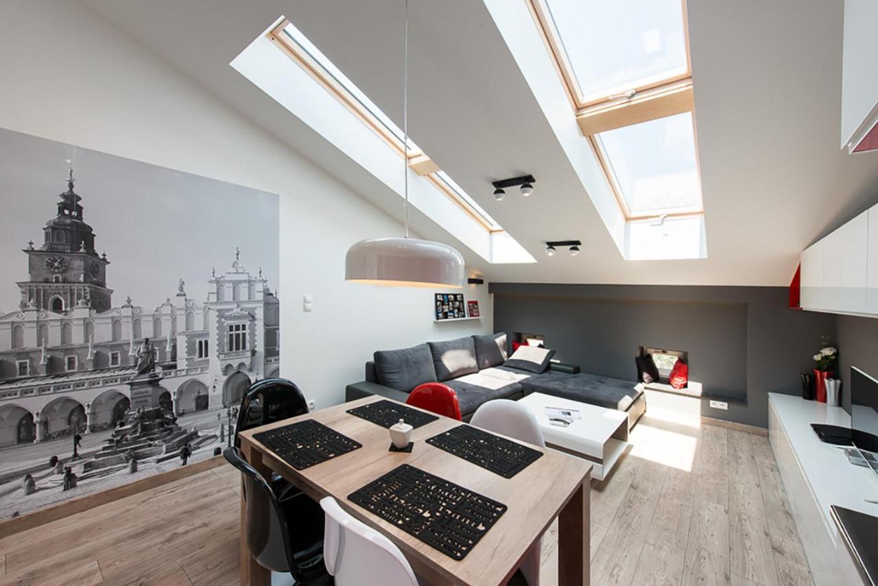 Cozy And Large 62 M2 Apartment With Air Conditioning, Old Town Krakau Buitenkant foto
