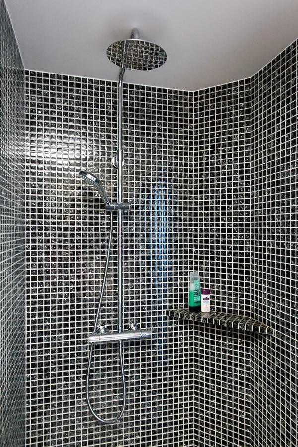 Cozy And Large 62 M2 Apartment With Air Conditioning, Old Town Krakau Buitenkant foto